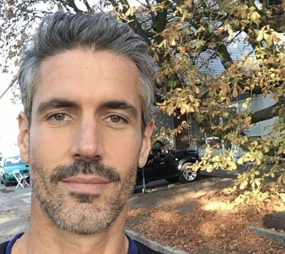 Robert M., 45 – Houston, TX